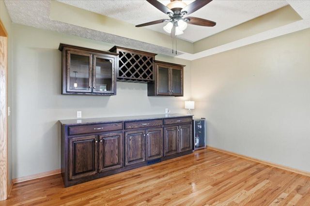 1410 ORAN Drive, Council Bluffs, IA 51503