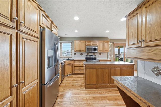 1410 ORAN Drive, Council Bluffs, IA 51503