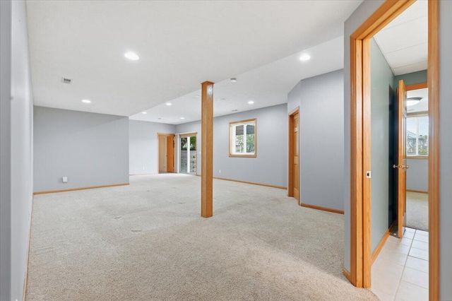 1410 ORAN Drive, Council Bluffs, IA 51503