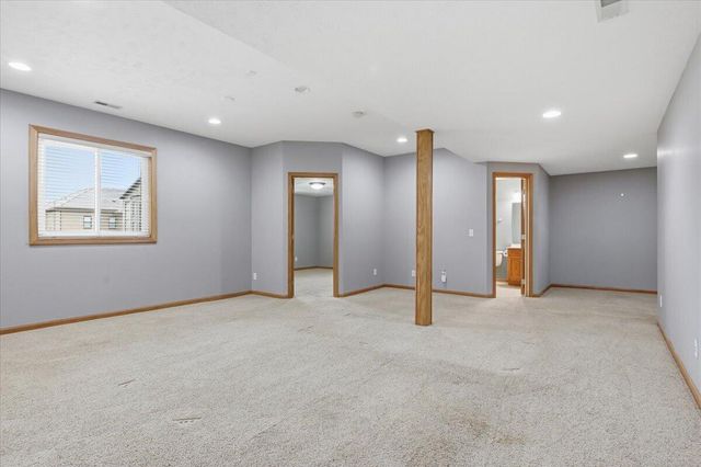 1410 ORAN Drive, Council Bluffs, IA 51503