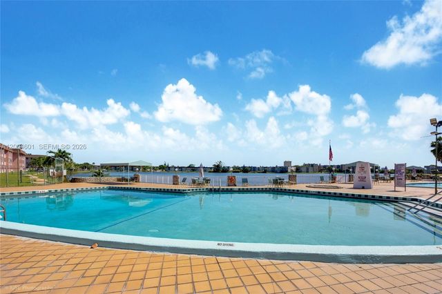 1551 NE Miami Gardens Dr 322, Miami, FL 33179