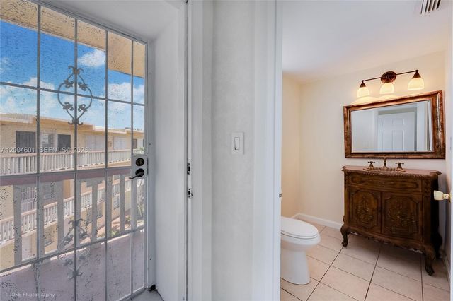 1551 NE Miami Gardens Dr 322, Miami, FL 33179