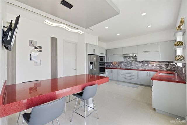 2515 S 41st Lane, Mcallen, TX 78503