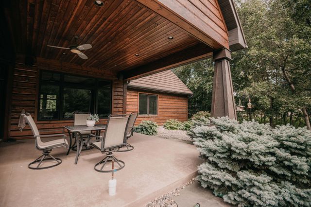 650 33rd Street NW, Austin, MN 55912