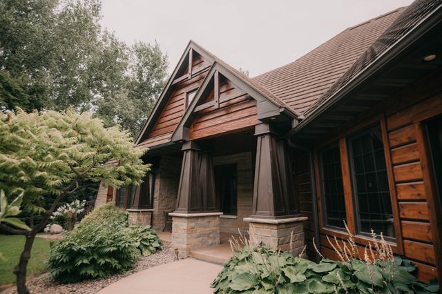 650 33rd Street NW, Austin, MN 55912