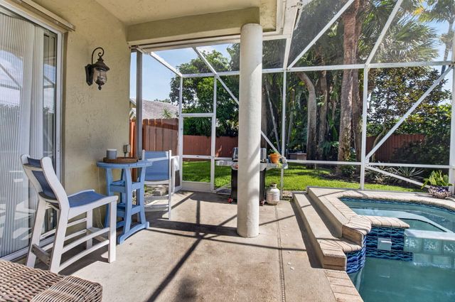 1365 E Barwick Ranch Circle, Delray Beach, FL 33445