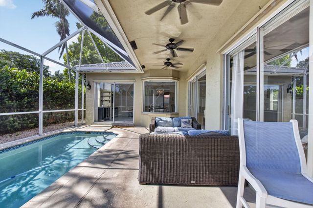 1365 E Barwick Ranch Circle, Delray Beach, FL 33445