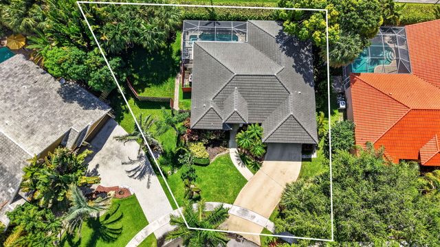 1365 E Barwick Ranch Circle, Delray Beach, FL 33445