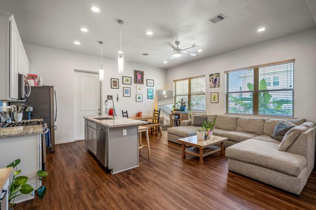 3614 Runnels Street, Houston, TX 77003