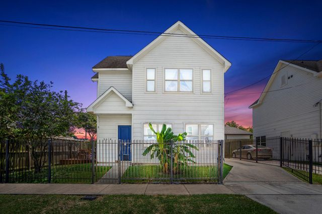3614 Runnels Street, Houston, TX 77003