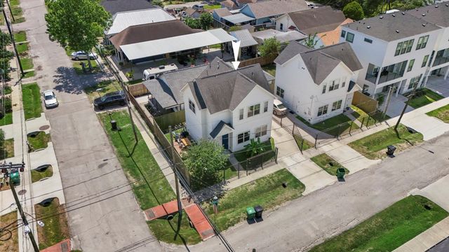 3614 Runnels Street, Houston, TX 77003