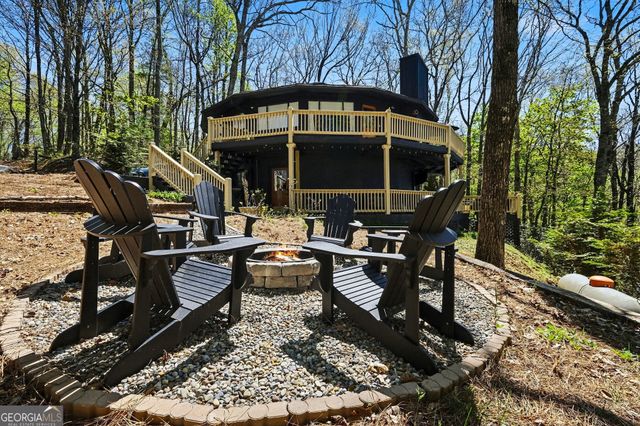 265 Pleasant Mountain Drive, Sky Valley, GA 30537