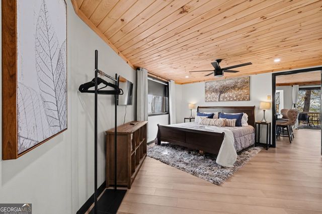 265 Pleasant Mountain Drive, Sky Valley, GA 30537