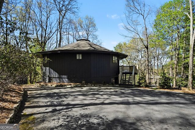 265 Pleasant Mountain Drive, Sky Valley, GA 30537