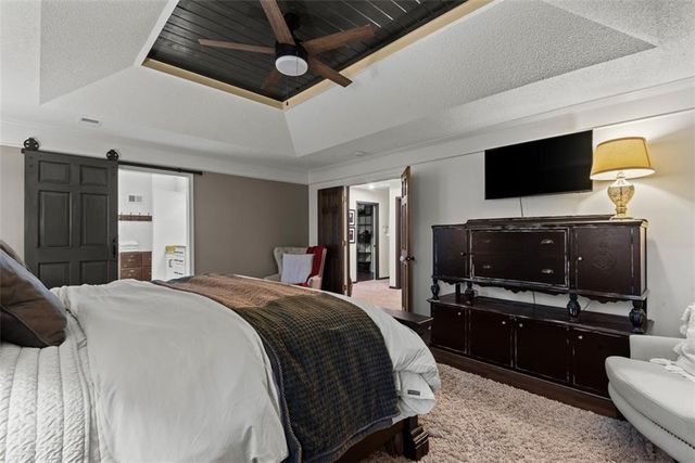 1450 E Orleans Drive, Olathe, KS 66062