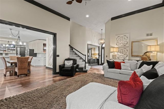 1450 E Orleans Drive, Olathe, KS 66062