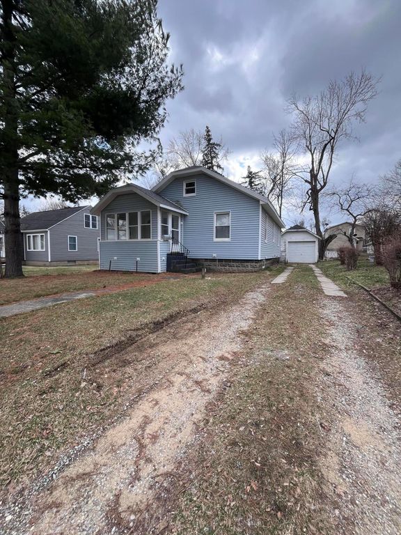 2646 Bow Street, Summit Twp, MI 49203