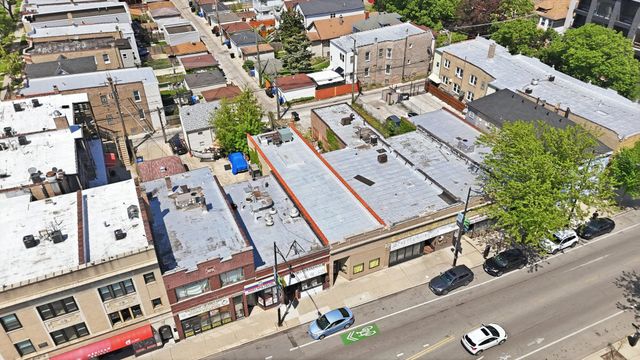 3348 W montrose Avenue, Chicago, IL 60618