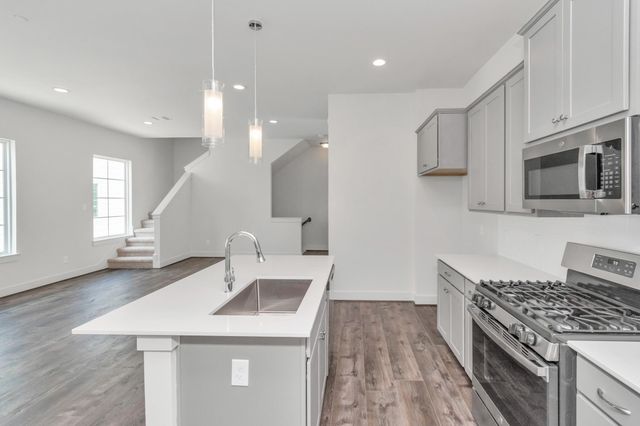 2011 E Bauer Drive, Houston, TX 77080
