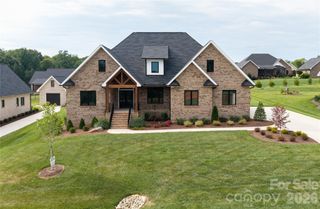 2935 Tavistock Lane, Lincolnton, NC 28092