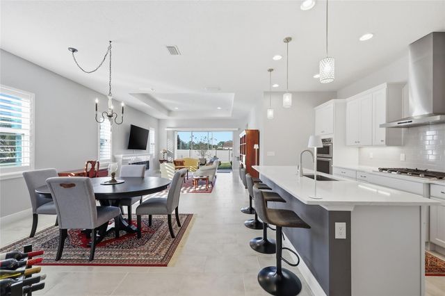 2154 WALLINGFORD LOOP, Mount Dora, FL 32757