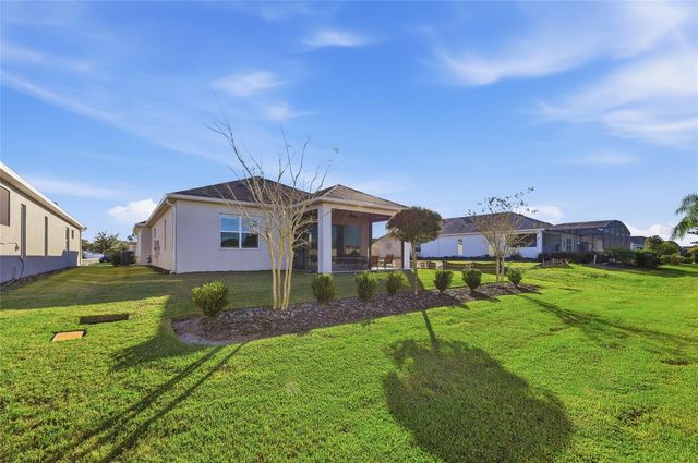 2154 WALLINGFORD LOOP, Mount Dora, FL 32757