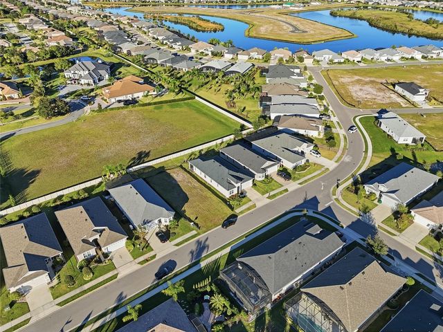 2154 WALLINGFORD LOOP, Mount Dora, FL 32757