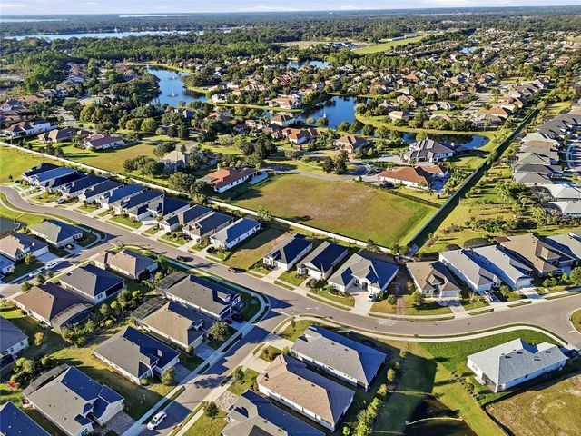 2154 WALLINGFORD LOOP, Mount Dora, FL 32757