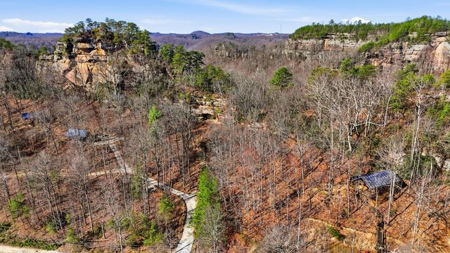 601 Twin Arch Road, Stanton, KY 40380