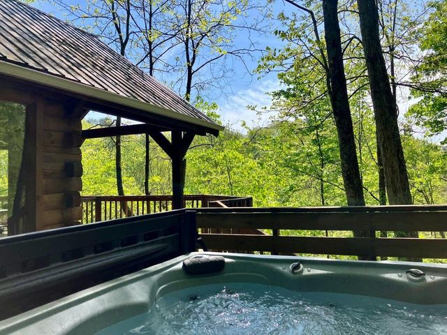 601 Twin Arch Road, Stanton, KY 40380