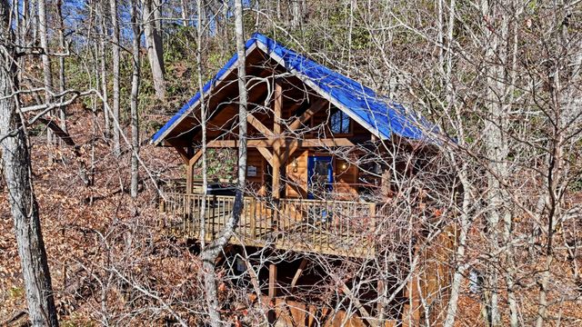 601 Twin Arch Road, Stanton, KY 40380