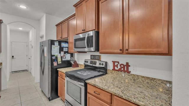 2331 SEBAGO DRIVE, Lakeland, FL 33805