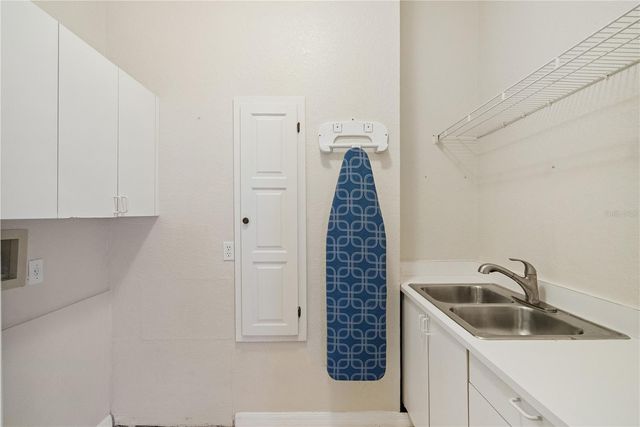 1258 GLENCREST DRIVE, Heathrow, FL 32746