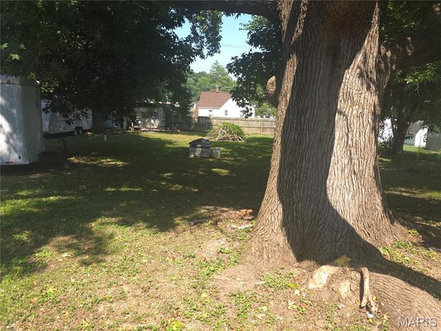 41 Janet Drive, Belleville, IL 62226
