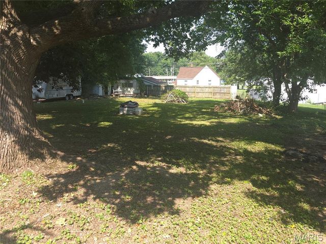 41 Janet Drive, Belleville, IL 62226