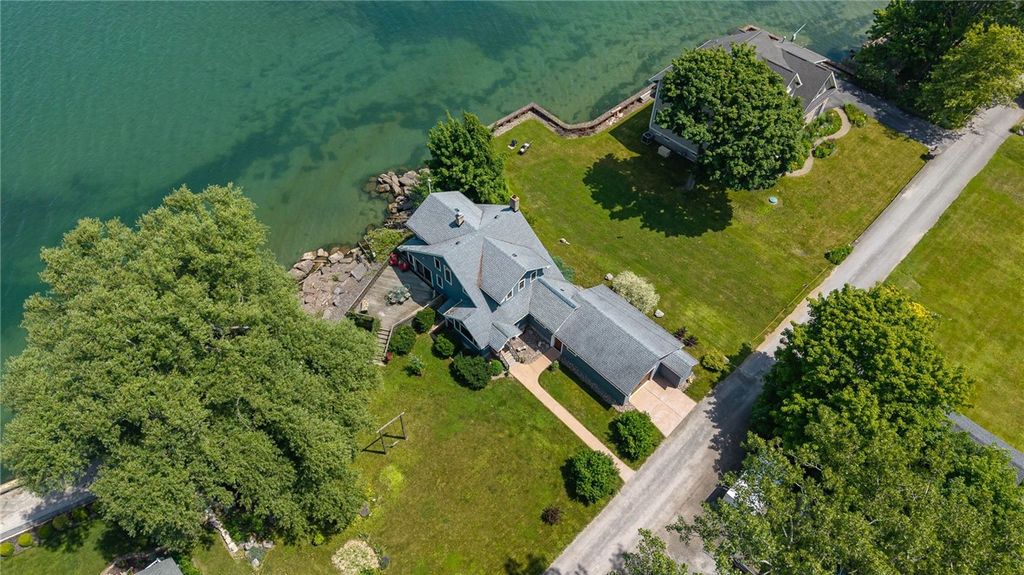 18 Zellweger Beach, Parma, NY 14468