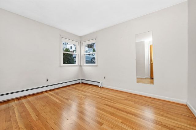 37 Upland Rd, Waltham, MA 02451