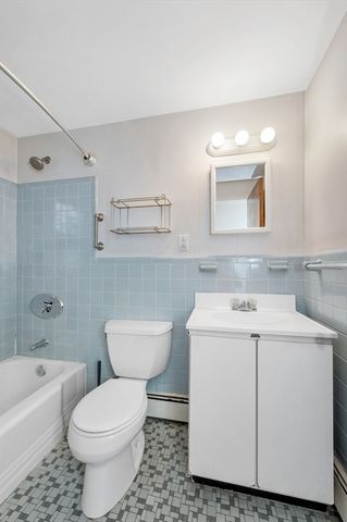 37 Upland Rd, Waltham, MA 02451