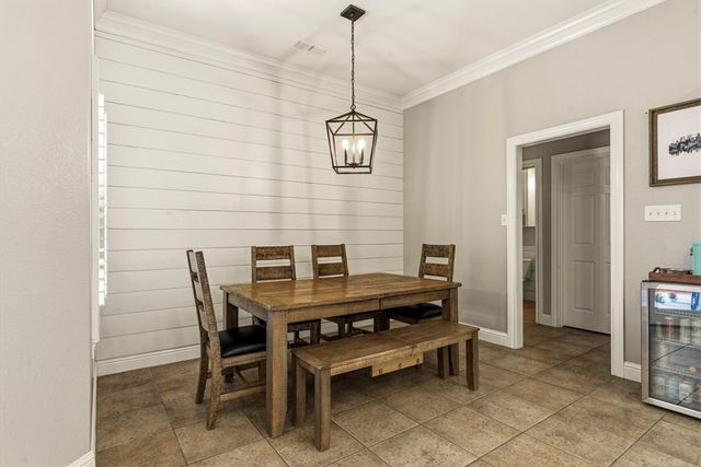 2013 Fringewood Dr, Midland, TX 79707