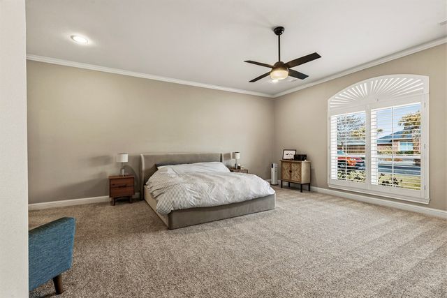 2013 Fringewood Dr, Midland, TX 79707