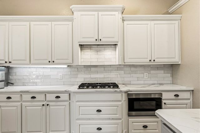 2013 Fringewood Dr, Midland, TX 79707