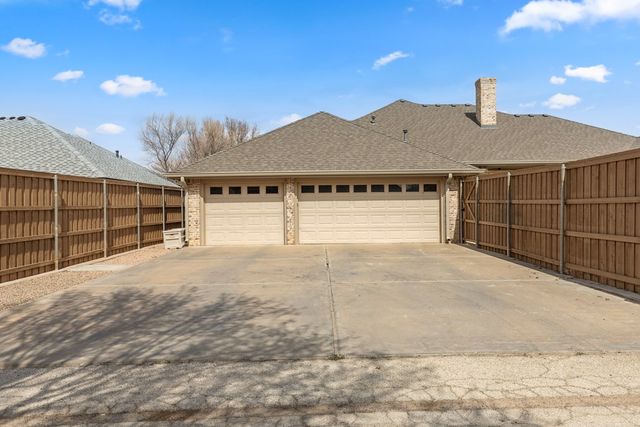 2013 Fringewood Dr, Midland, TX 79707