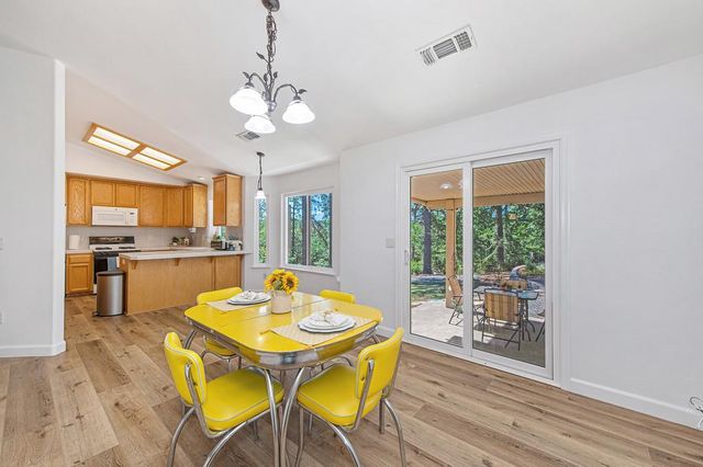 180 Fillmore, Colfax, CA 95713