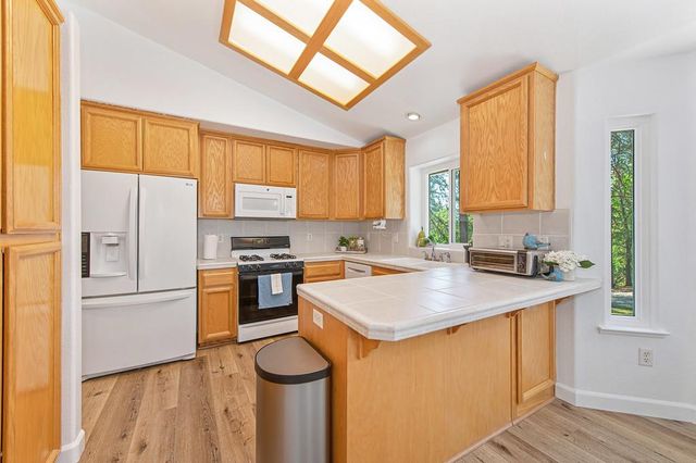180 Fillmore, Colfax, CA 95713