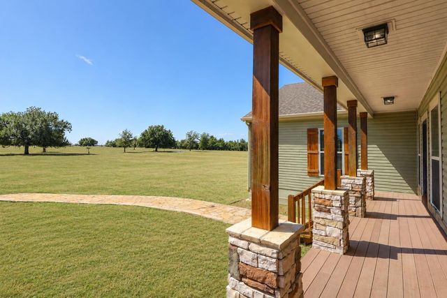 3995 COUNTY ROAD 405, Lexington, TX 78947
