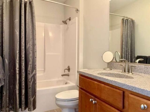 200 S Robert Street 58, Ludington, MI 49431