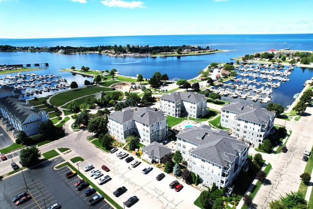 200 S Robert Street 58, Ludington, MI 49431