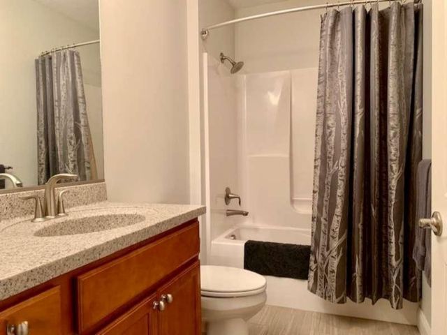 200 S Robert Street 58, Ludington, MI 49431