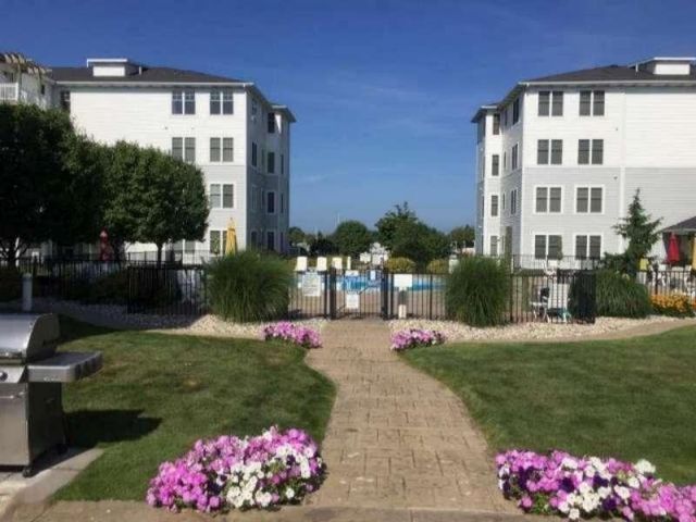 200 S Robert Street 58, Ludington, MI 49431