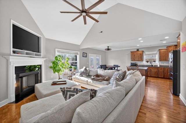 48 Mill Springs, Chickamauga, GA 30707